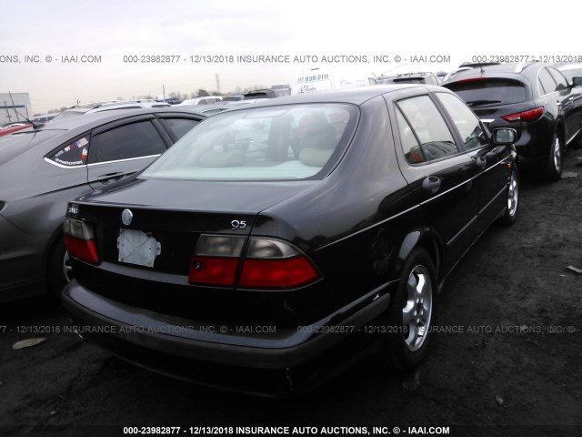 YS3EF48Z3X3098067 - 1999 SAAB 9-5 SE BLACK photo 4