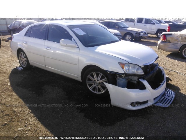 4T1BK36B48U270801 - 2008 TOYOTA AVALON XL/XLS/TOURING/LIMITED WHITE photo 1