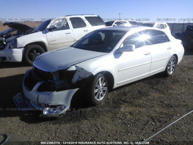 4T1BK36B48U270801 - 2008 TOYOTA AVALON XL/XLS/TOURING/LIMITED WHITE photo 2