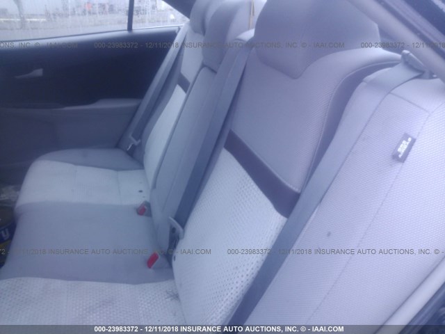 4T4BF1FK3ER439572 - 2014 TOYOTA CAMRY L/SE/LE/XLE 深蓝色 照片 8