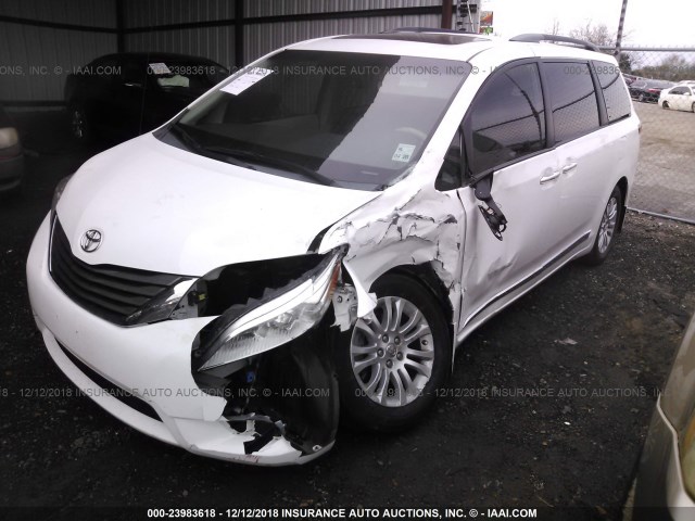 5TDYK3DC2DS401779 - 2013 TOYOTA SIENNA XLE/LIMITED WHITE photo 6