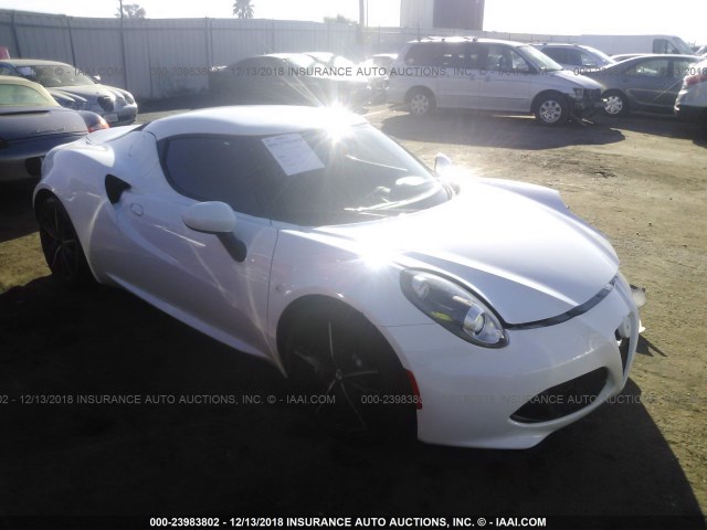 ZARBAAA4XFM168118 - 2015 ALFA ROMEO 4C WHITE photo 1