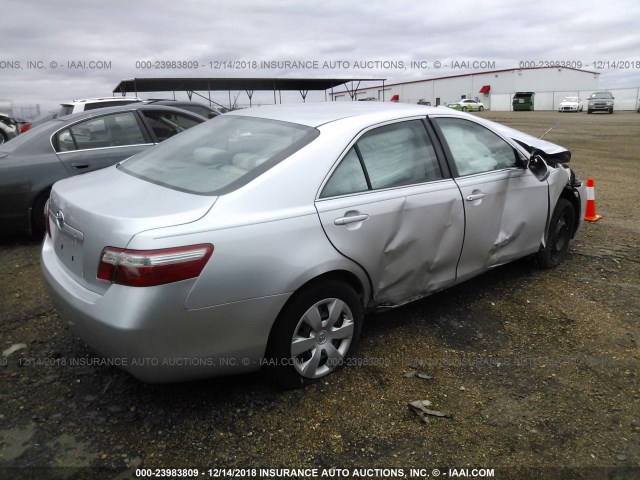4T1BE46K68U250207 - 2008 TOYOTA CAMRY CE/LE/XLE/SE SILVER photo 4