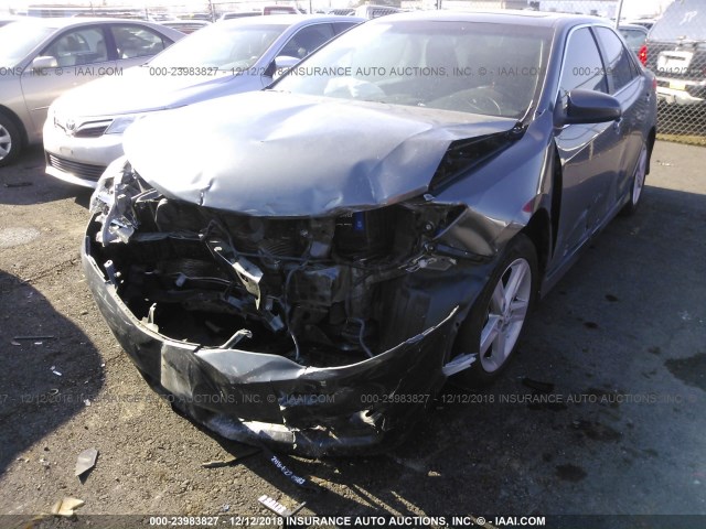4T1BF1FK9EU737165 - 2014 TOYOTA CAMRY L/SE/LE/XLE 灰色 照片 6