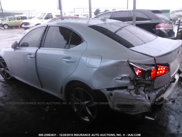 JTHBF5C27B5141718 - 2011 LEXUS IS 250 WHITE photo 3