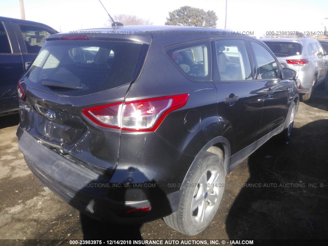 1FMCU0F74GUA16299 - 2016 FORD ESCAPE S GRAY photo 4