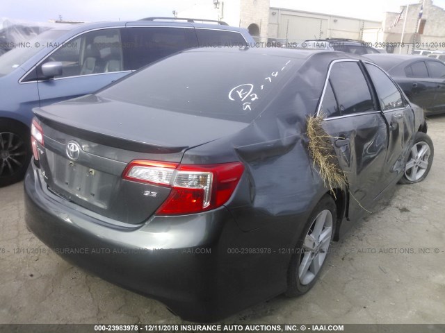 4T1BF1FK5CU075291 - 2012 TOYOTA CAMRY SE/LE/XLE 灰色 照片 4