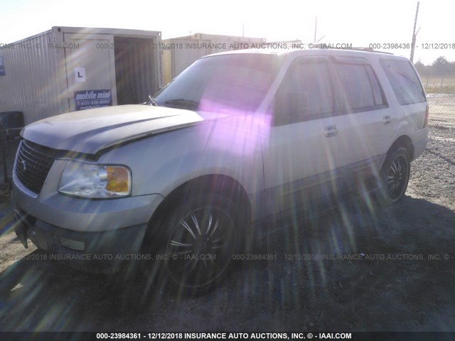 1FMRU15W73LA43540 - 2003 FORD EXPEDITION XLT TAN photo 2