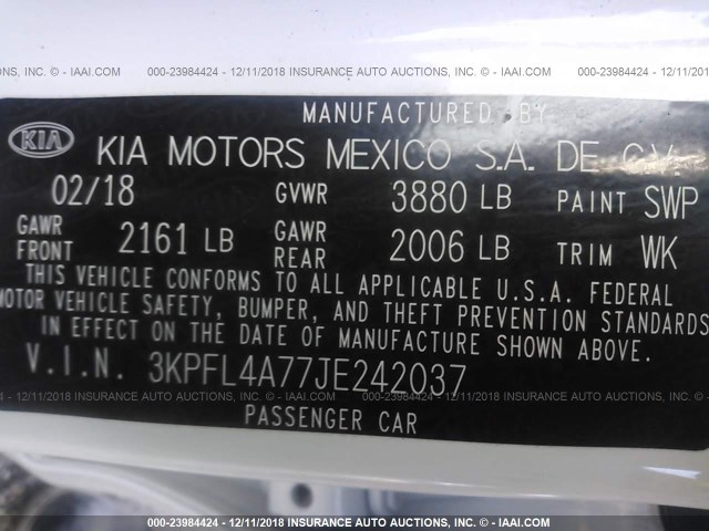 3KPFL4A77JE242037 - 2018 KIA FORTE LX/S WHITE photo 9