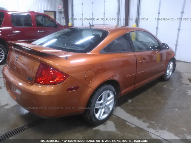 1G2AL18F677129604 - 2007 PONTIAC G5 ORANGE photo 4