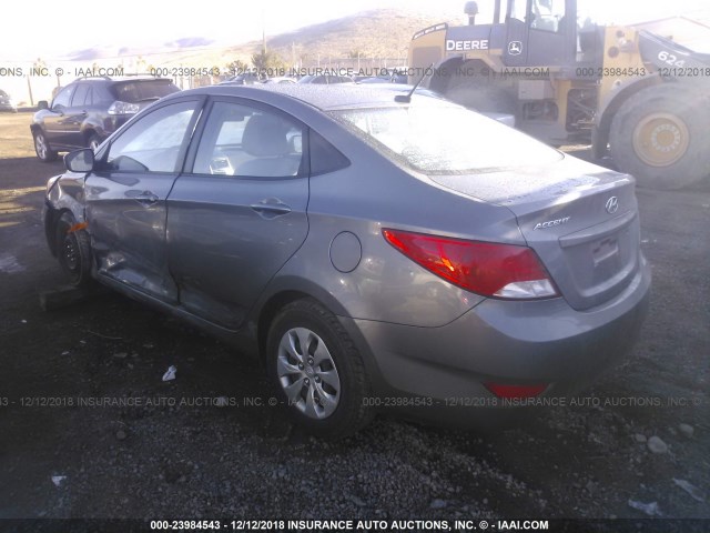 KMHCT4AE5GU105377 - 2016 HYUNDAI ACCENT SE GRAY photo 3