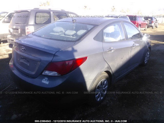 KMHCT4AE5GU105377 - 2016 HYUNDAI ACCENT SE GRAY photo 4