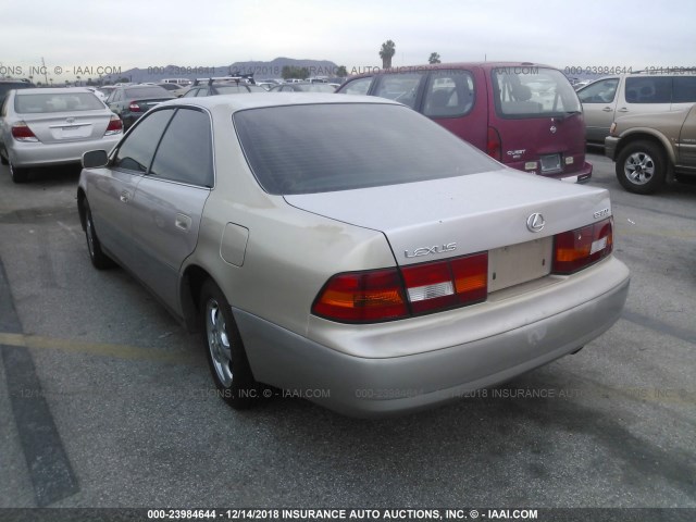 JT8BF28G5W5021358 - 1998 LEXUS ES 300 TAN photo 3