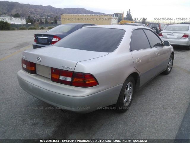 JT8BF28G5W5021358 - 1998 LEXUS ES 300 TAN photo 4