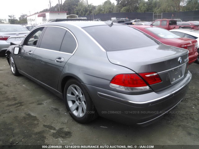 WBAHN835X6DT60403 - 2006 BMW 750 LI GRAY photo 3