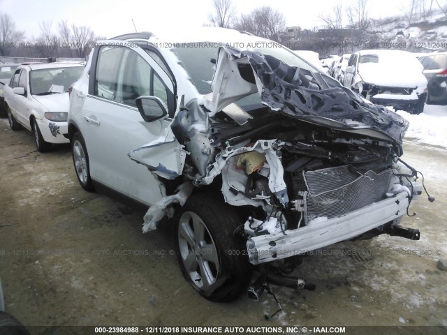 KL4CJESB1GB542237 - 2016 BUICK ENCORE WHITE photo 1