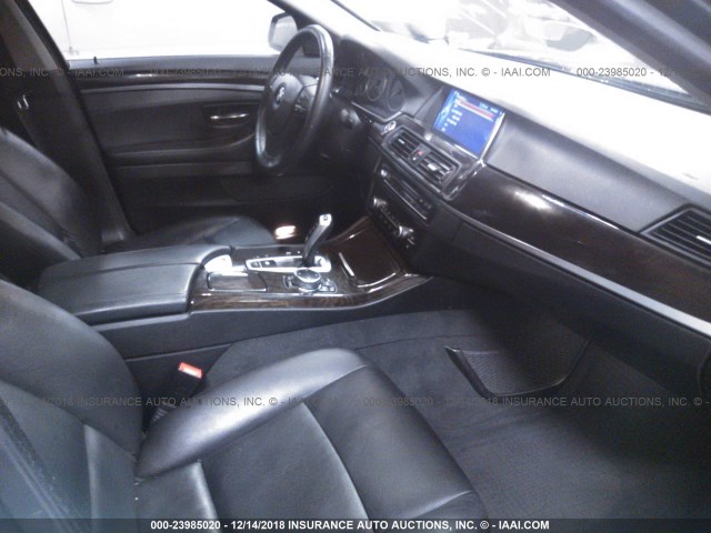 WBA5A7C5XED612075 - 2014 BMW 528 XI GRAY photo 5