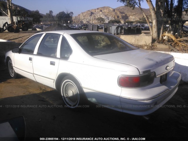 1G1BL52P2TR189220 - 1996 CHEVROLET CAPRICE / IMPALA CLASSIC/SS WHITE photo 3