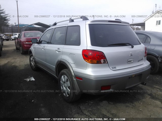 JA4LX31G43U055922 - 2003 MITSUBISHI OUTLANDER LS SILVER photo 3