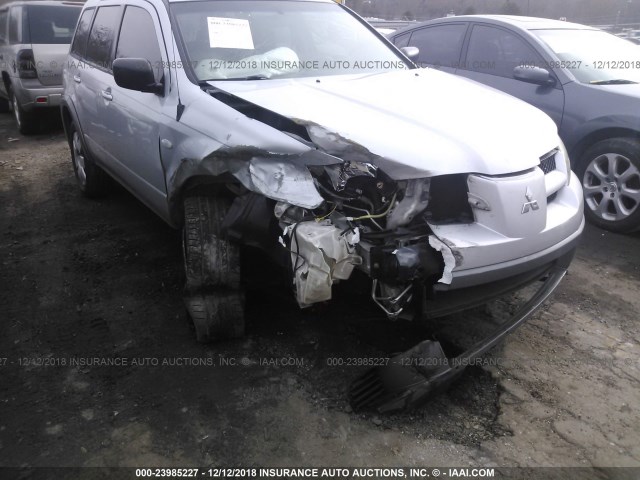 JA4LX31G43U055922 - 2003 MITSUBISHI OUTLANDER LS SILVER photo 6