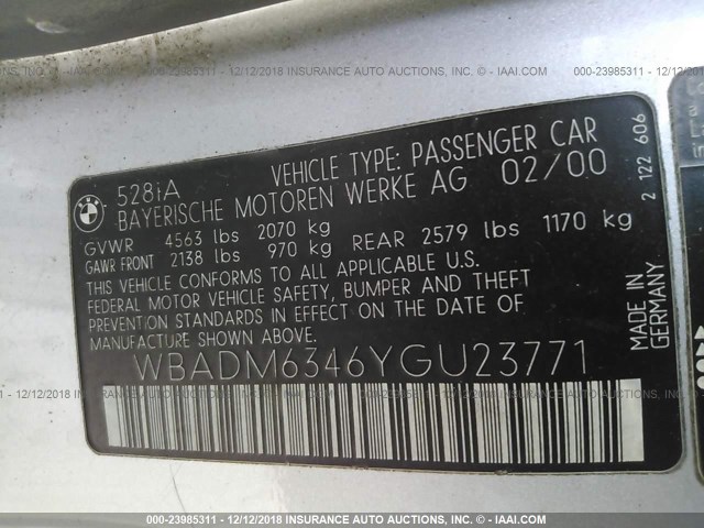 WBADM6346YGU23771 - 2000 BMW 528 I AUTOMATIC SILVER photo 9