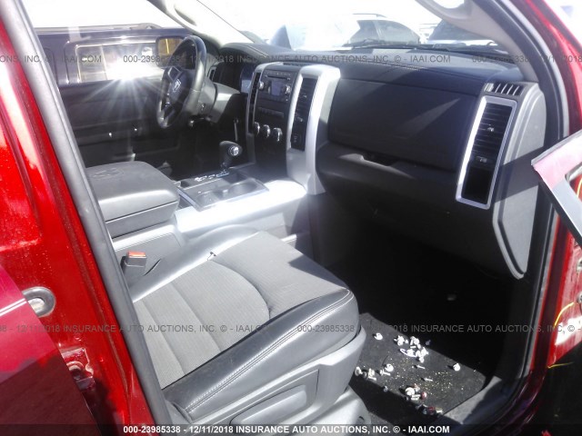 1D7RB1CT6AS169061 - 2010 DODGE RAM 1500 RED photo 5