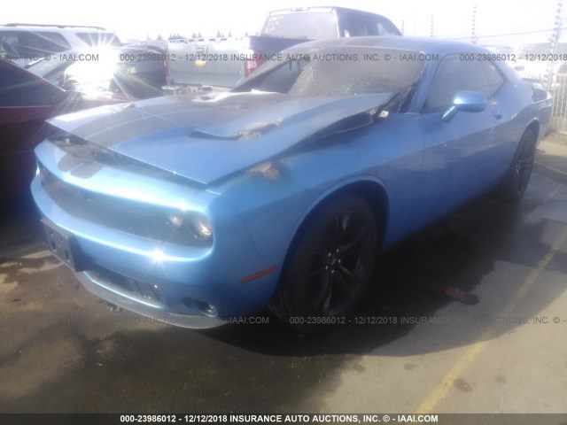 2C3CDZAG4JH304919 - 2018 DODGE CHALLENGER SXT BLUE photo 2