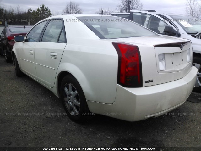 1G6DP567050152417 - 2005 CADILLAC CTS HI FEATURE V6 WHITE photo 3