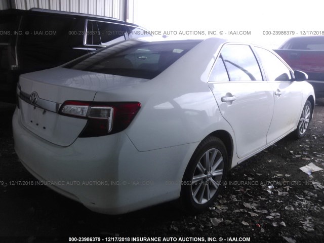 4T4BF1FK9CR204428 - 2012 TOYOTA CAMRY SE/LE/XLE 白色 照片 4