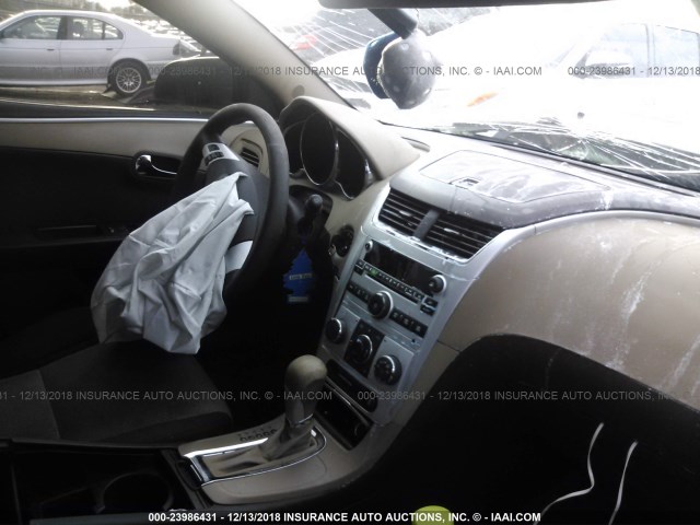 1G1ZA5EUXCF163665 - 2012 CHEVROLET MALIBU LS GRAY photo 5