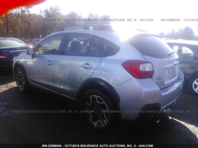 JF2GPABC2GH315113 - 2016 SUBARU CROSSTREK PREMIUM SILVER photo 3