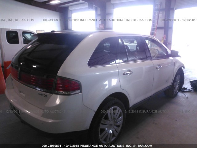 2LMDU68CX9BJ05177 - 2009 LINCOLN MKX WHITE photo 4