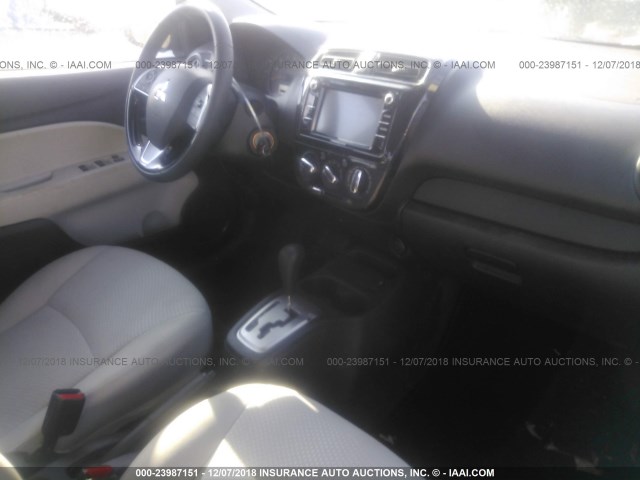 ML32F3FJ0JHF07465 - 2018 MITSUBISHI MIRAGE G4 ES Серый фото 5