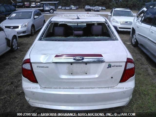 3FADP0L31CR219790 - 2012 FORD FUSION HYBRID WHITE photo 6