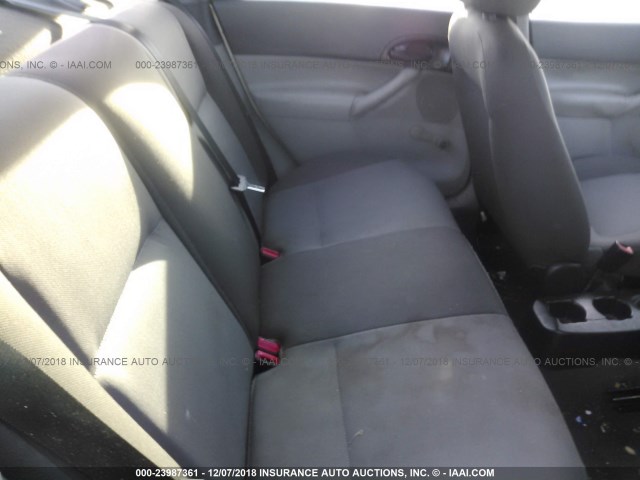 1FAFP34NX7W170764 - 2007 FORD FOCUS ZX4/S/SE/SES ვერცხლისფერი ფოტო 8