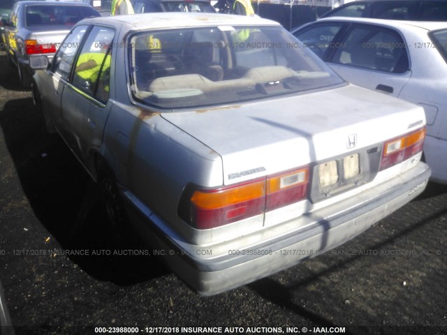 JHMCA5645JC029168 - 1988 HONDA ACCORD LXI SILVER photo 3