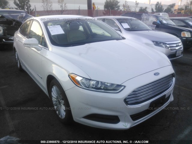 3FA6P0LU6GR388971 - 2016 FORD FUSION SE HYBRID WHITE photo 1