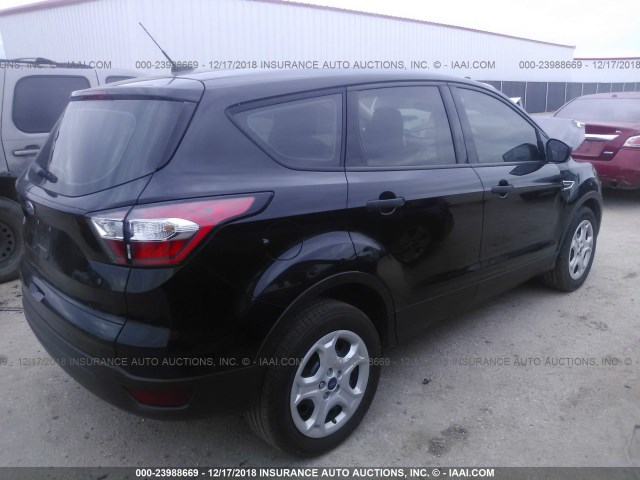 1FMCU0F78JUC05609 - 2018 FORD ESCAPE S BLACK photo 4