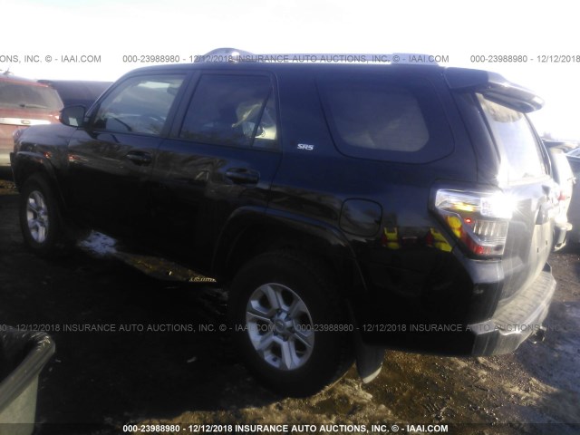 JTEBU5JR9H5426240 - 2017 TOYOTA 4RUNNER SR5 PREM/LTDL/TRAIL/TRD BLACK photo 3