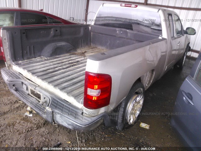 1GCEC19J98Z264341 - 2008 CHEVROLET SILVERADO C1500 TAN photo 4