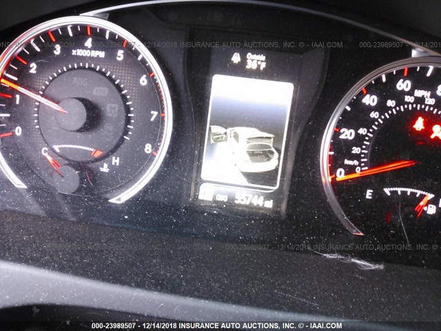 4T1BF1FK0GU264095 - 2016 TOYOTA CAMRY LE/XLE/SE/XSE SILVER photo 7