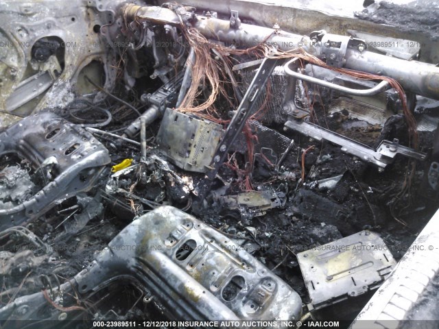 1G11D5RRXDF107916 - 2013 CHEVROLET MALIBU 1LT 白色 照片 5