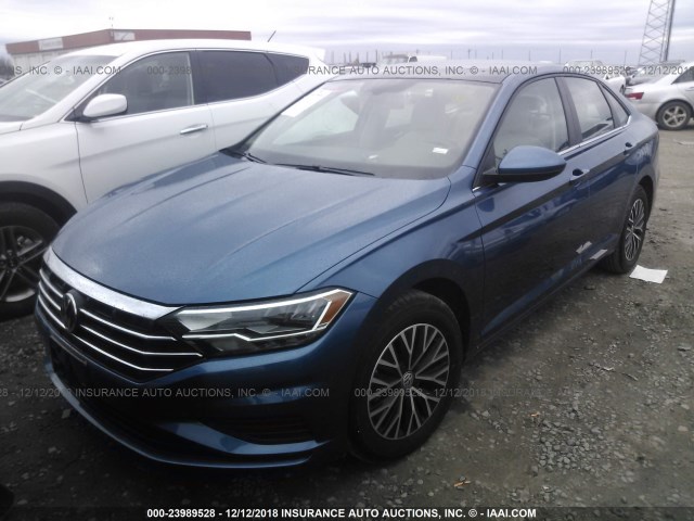 3VWC57BU2KM063590 - 2019 VOLKSWAGEN JETTA S/SE/R-LINE BLUE photo 2