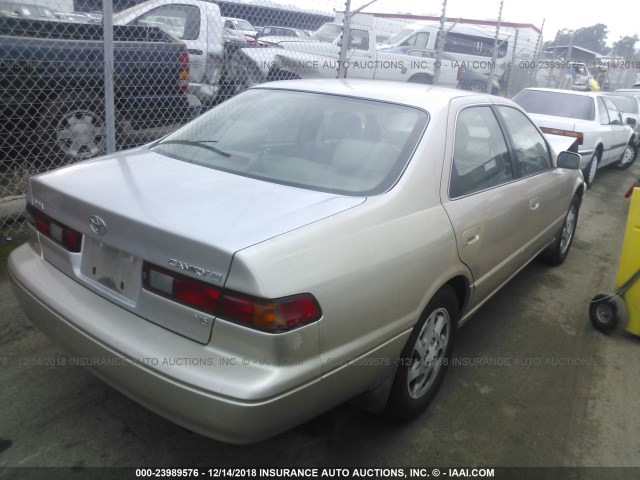 4T1BF22K6VU920261 - 1997 TOYOTA CAMRY CE/LE/XLE GOLD photo 4