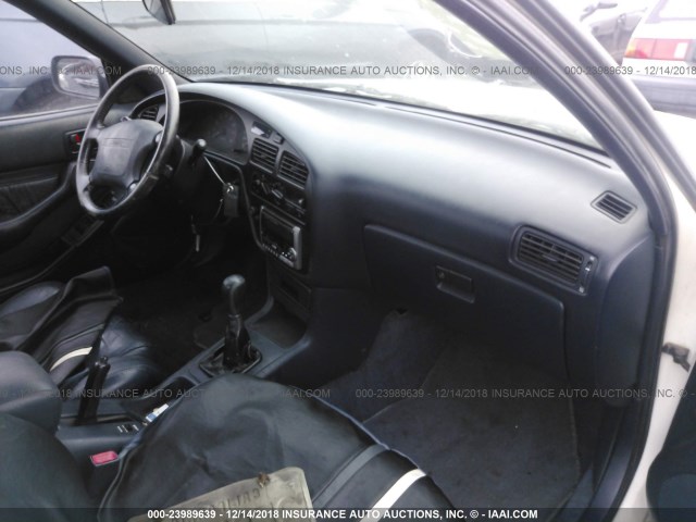 JT2VK14E7P0212313 - 1993 TOYOTA CAMRY SE WHITE photo 5