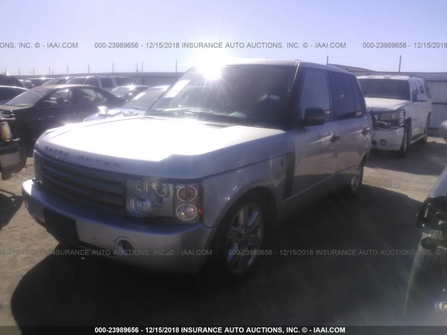 SALME11433A124815 - 2003 LAND ROVER RANGE ROVER HSE SILVER photo 2