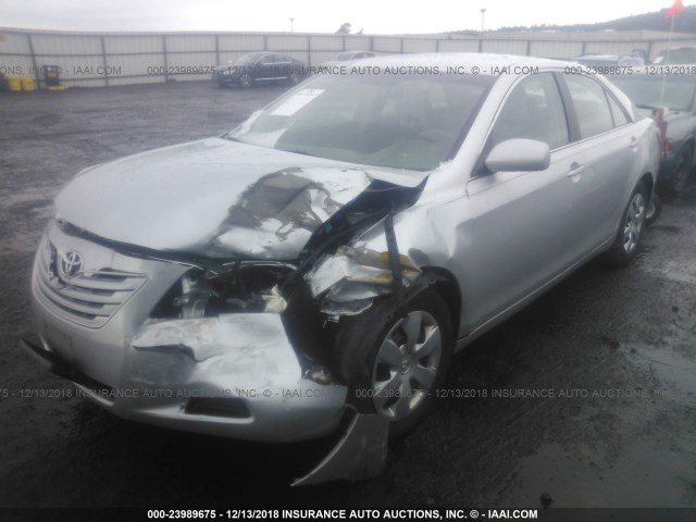 4T1BE46K59U275617 - 2009 TOYOTA CAMRY SE/LE/XLE SILVER photo 2