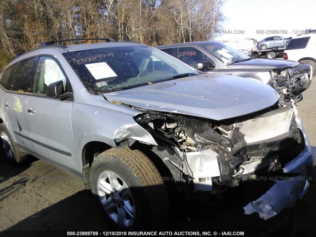 1GNKRFED2DJ111055 - 2013 CHEVROLET TRAVERSE LS SILVER photo 1