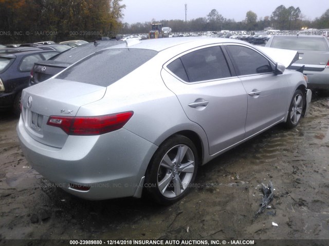 19VDE1F35EE009388 - 2014 ACURA ILX 20 SILVER photo 4