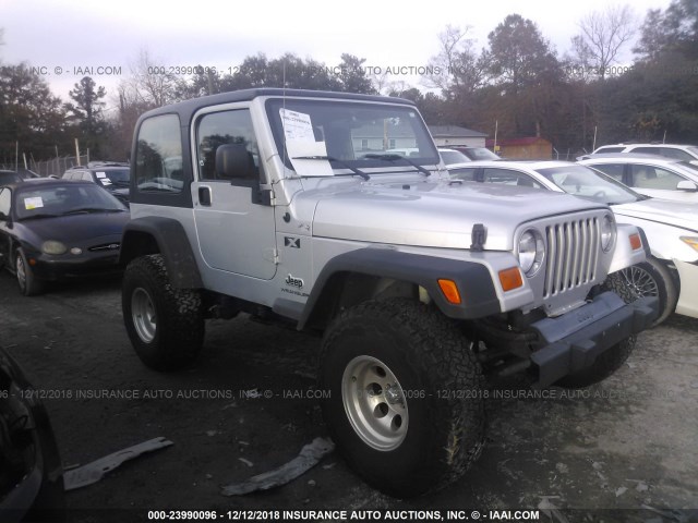 1J4FA39S84P740321 - 2004 JEEP WRANGLER X SILVER photo 1